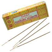 Nag Champa : Encens Indien Goloka ~ Boîte de 100 Grammes (95 Bâtonnets)