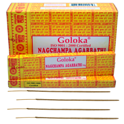 Nag Champa : Encens Indien Goloka ~ Boîte de 12 Étuis de 16 Grammes (180 Bâtonnets)